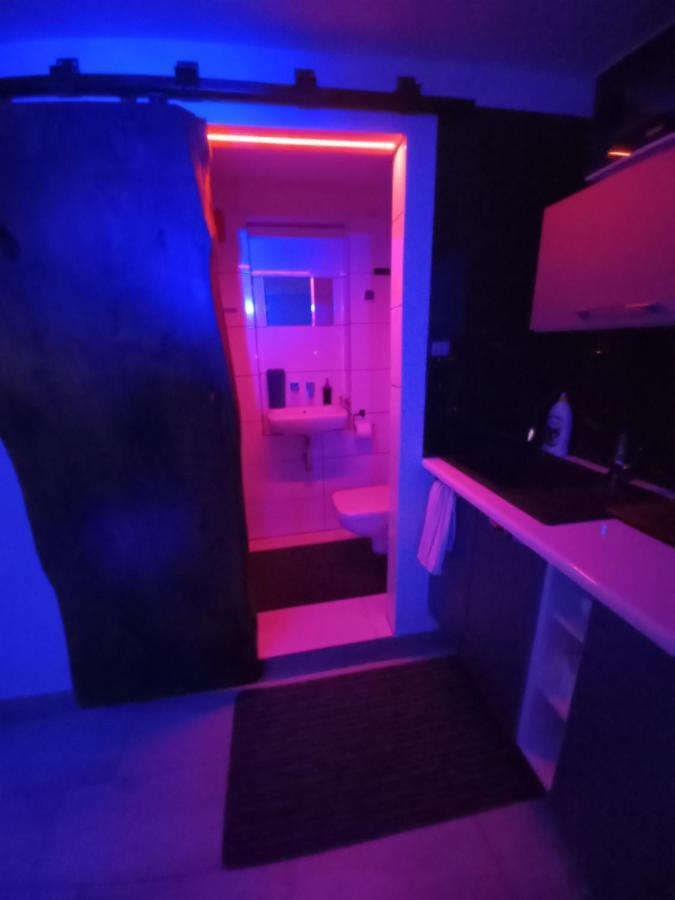 24H Gdynia Mini Apartamenty Na Kod Dostepu & Free Parking & No Keys Exteriör bild
