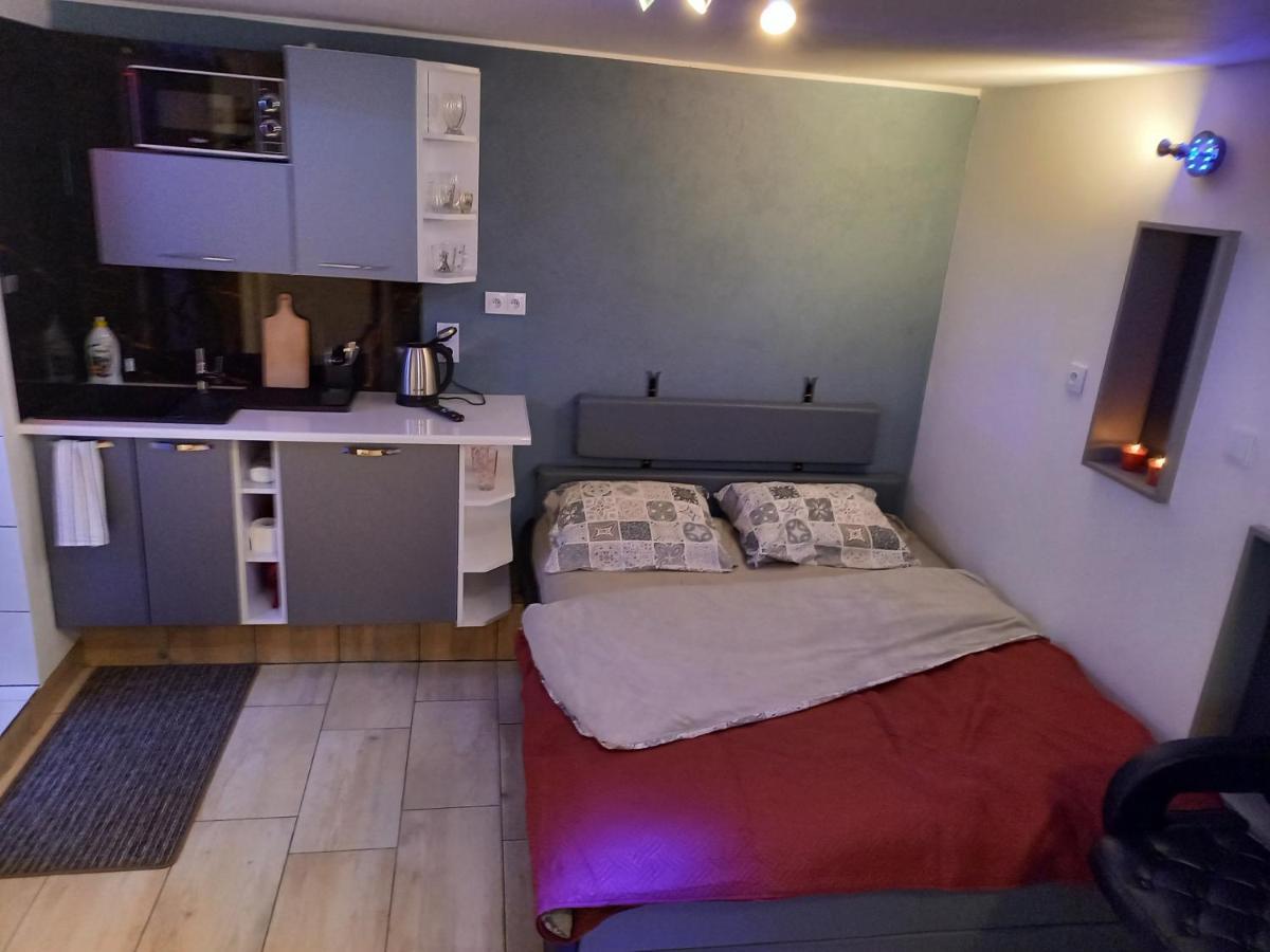 24H Gdynia Mini Apartamenty Na Kod Dostepu & Free Parking & No Keys Exteriör bild