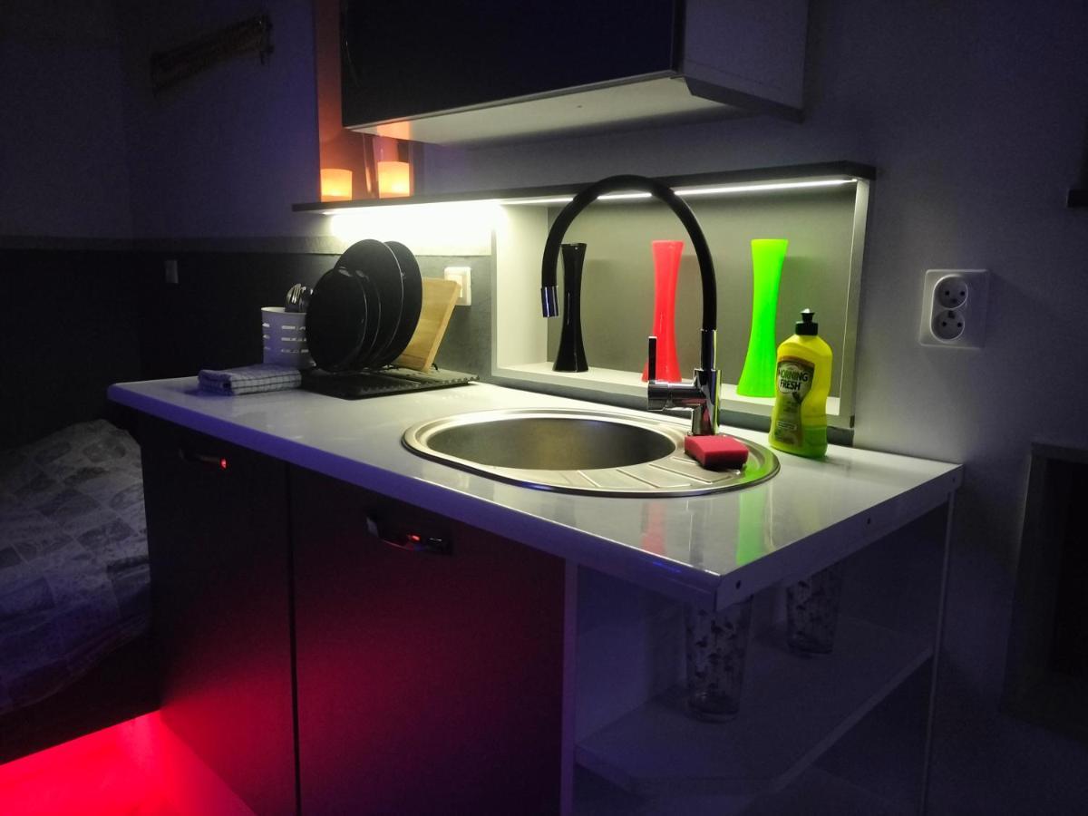 24H Gdynia Mini Apartamenty Na Kod Dostepu & Free Parking & No Keys Exteriör bild