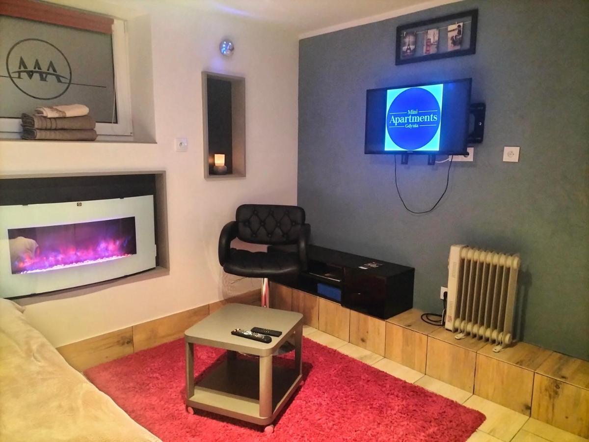 24H Gdynia Mini Apartamenty Na Kod Dostepu & Free Parking & No Keys Exteriör bild